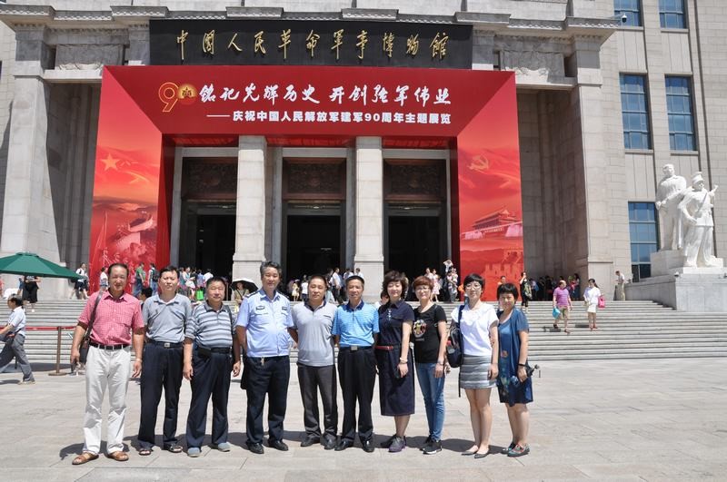 河东检察院组织参观中国人民革命军事博物馆