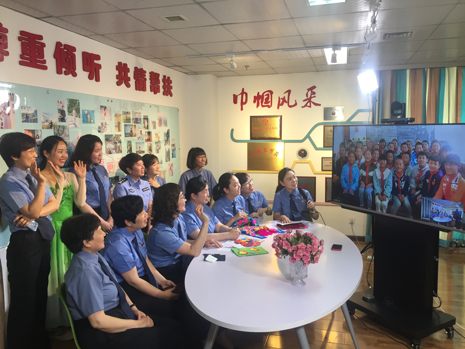 河东检察院与云南省陡坡民族小学共同开展线上活动